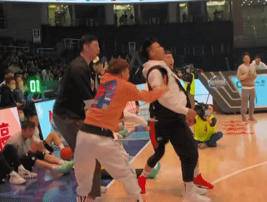 Zhang Zhenlin full marks is cruel buckle, zhao Rui is done by the side of field laugh grab lens! "Asphyxial " acting makes fan happy blossom