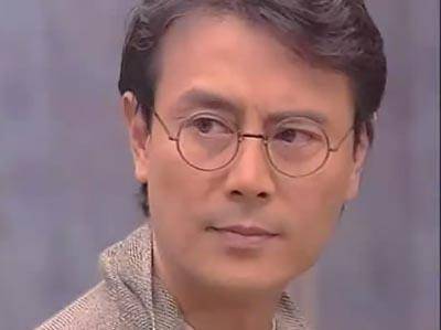 10年前丈夫意外坠楼去世，膝下无儿无女，如今刘雪华过得怎么样？