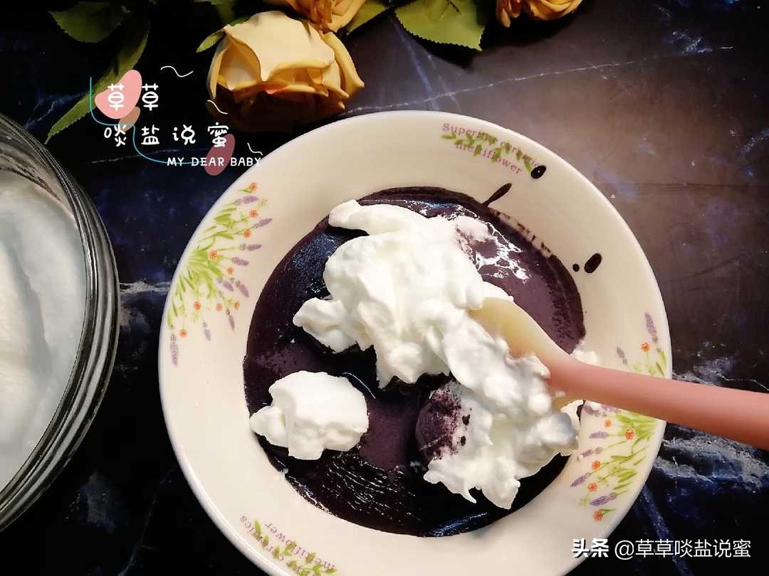 黑米糕真心不难做，只要有黑米和鸡蛋牛奶就能成