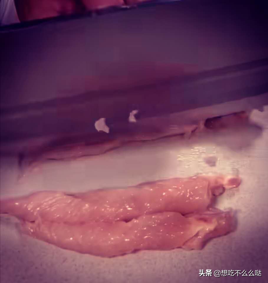 宫保鸡丁这么做，看着就有食欲，做法简单，又香又下饭，好好吃哦