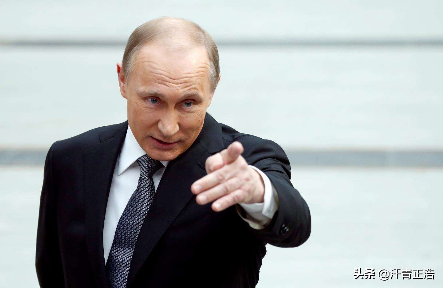 苏联库尔斯克号潜艇有哪些秘密，为何沉没后西