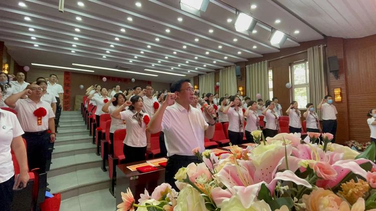 叢臺區(qū)永安中學慶祝第37屆教師節(jié)(圖41)