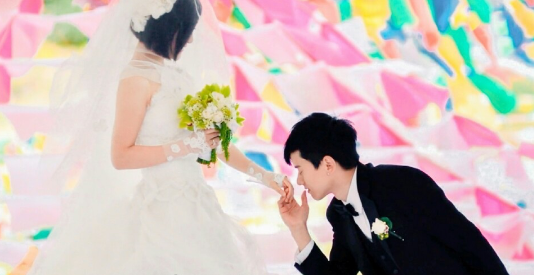 娱乐圈再添离婚新闻，但他们却仍旧相爱，结婚是为了更好的相爱