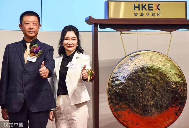 新加坡首富张勇套现海底捞15.6亿！撤退海外，却