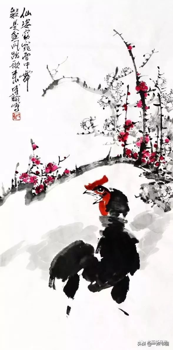 林成翰：画鸡极富夸张，但满纸情趣