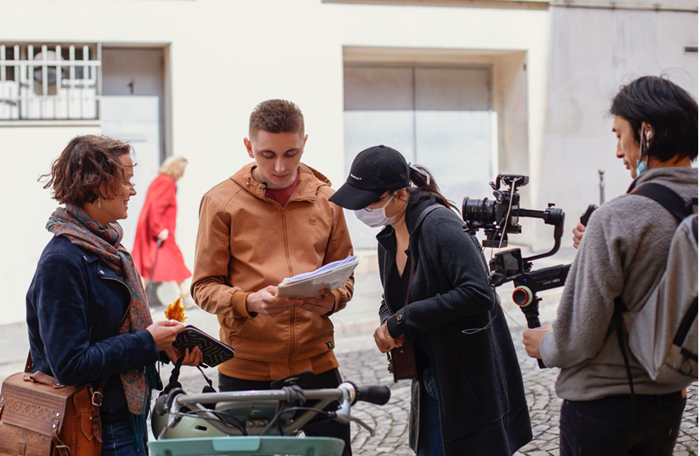 娱乐空间|作品展映威尼斯 后疫情时代的中国电影
