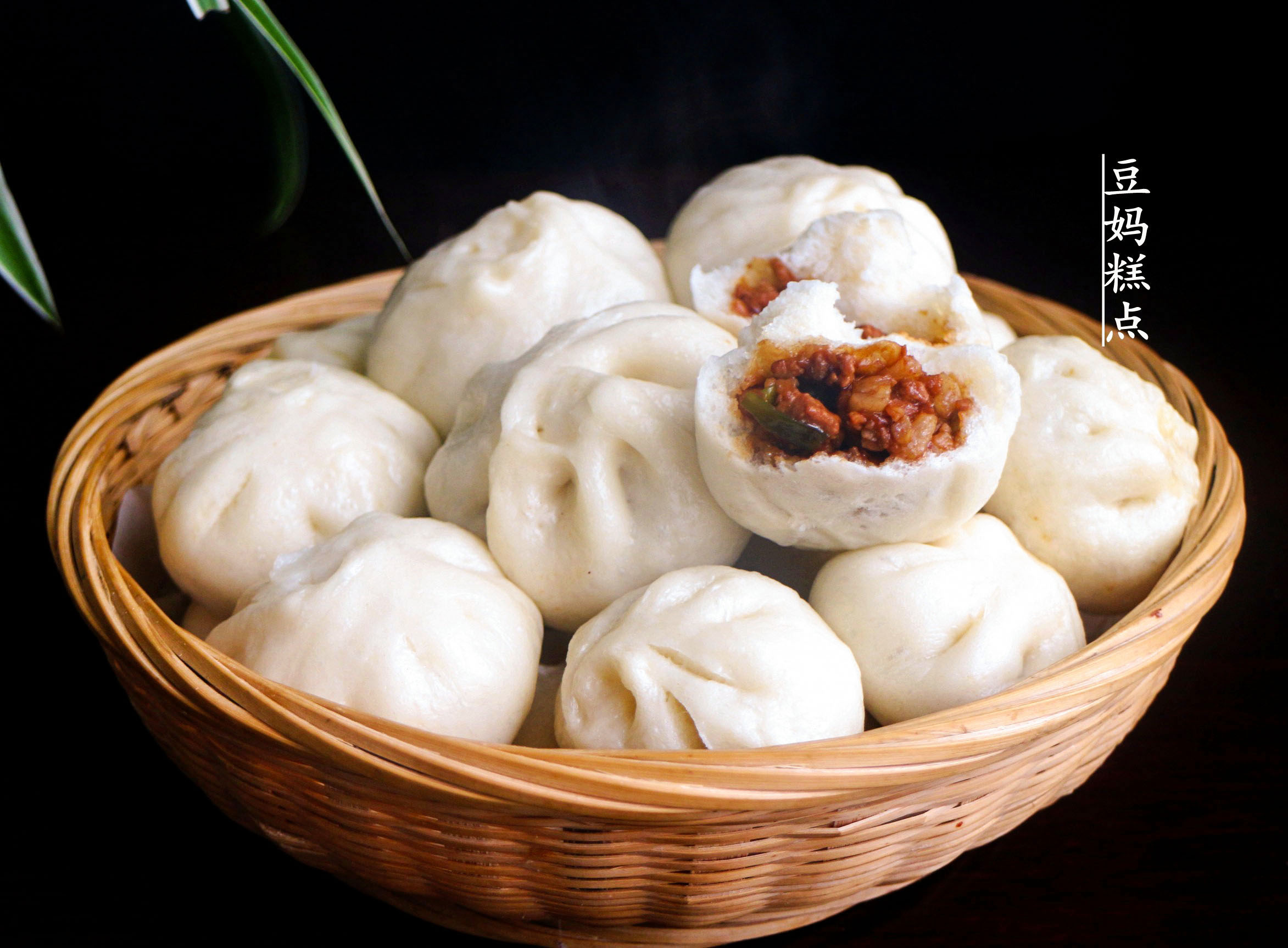 每年過年，我家必做的“醬肉包”，香濃味美，孩子搶著吃