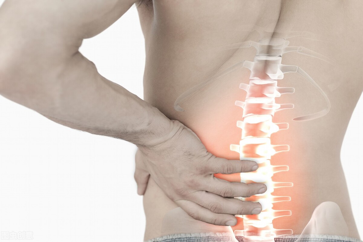 男性腰痛一定是肾虚？别慌，其实这5种情况更常见，要谨记