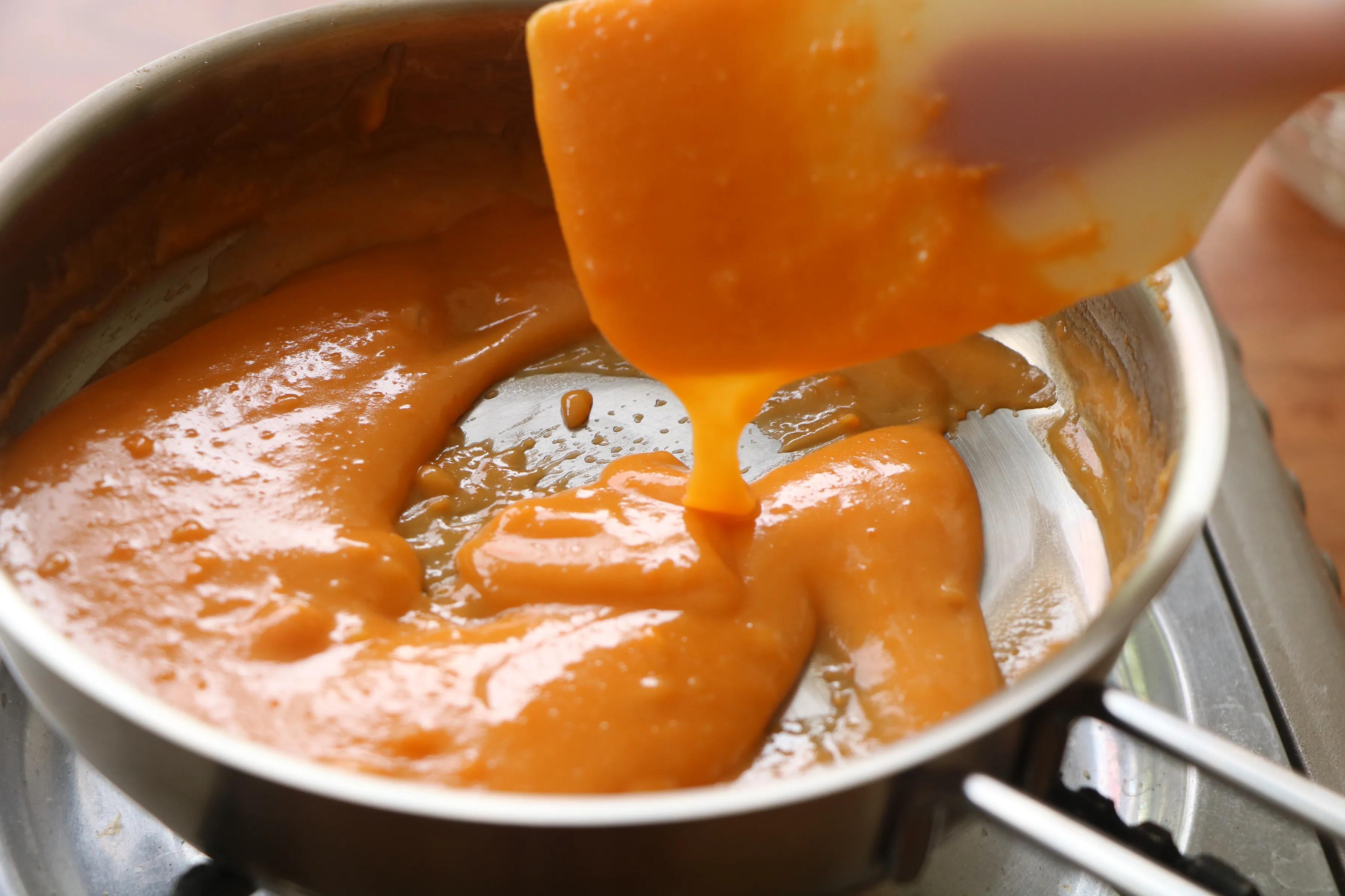 教你做流心綠豆糕，香甜不粘牙，送人倍有面子，夏天必吃的甜點