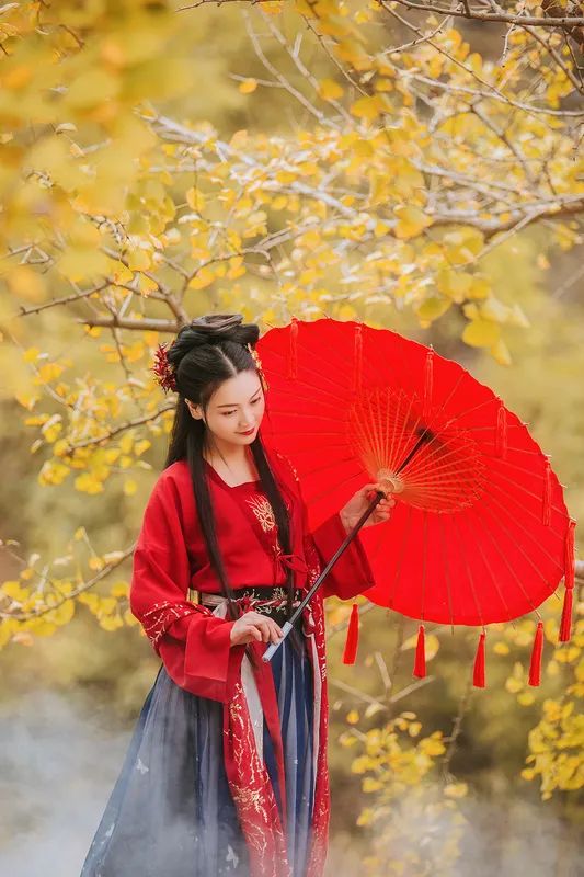 深秋，素心不染尘