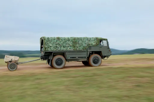 下一代空降战车前，让空降兵先坐到轮子上