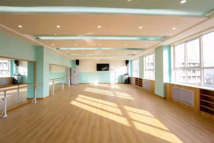 宝鸡智博学校——聚优质资源      育优秀学生