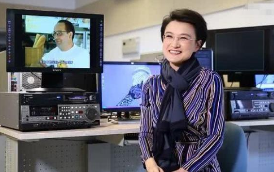 从央视名嘴到沦为被骂“滚出主持界”，董倩的