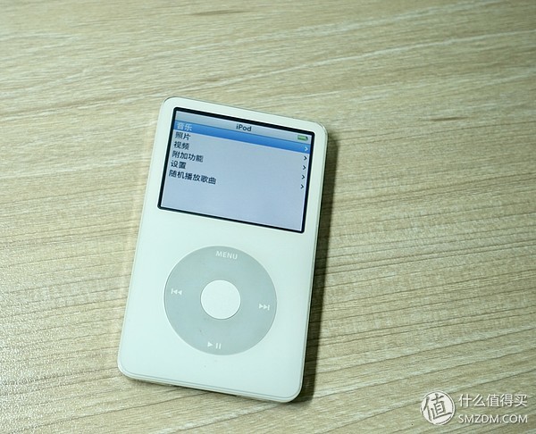 我敢保证 这文中肯定有你用过的，记那些年一起追过的iPod