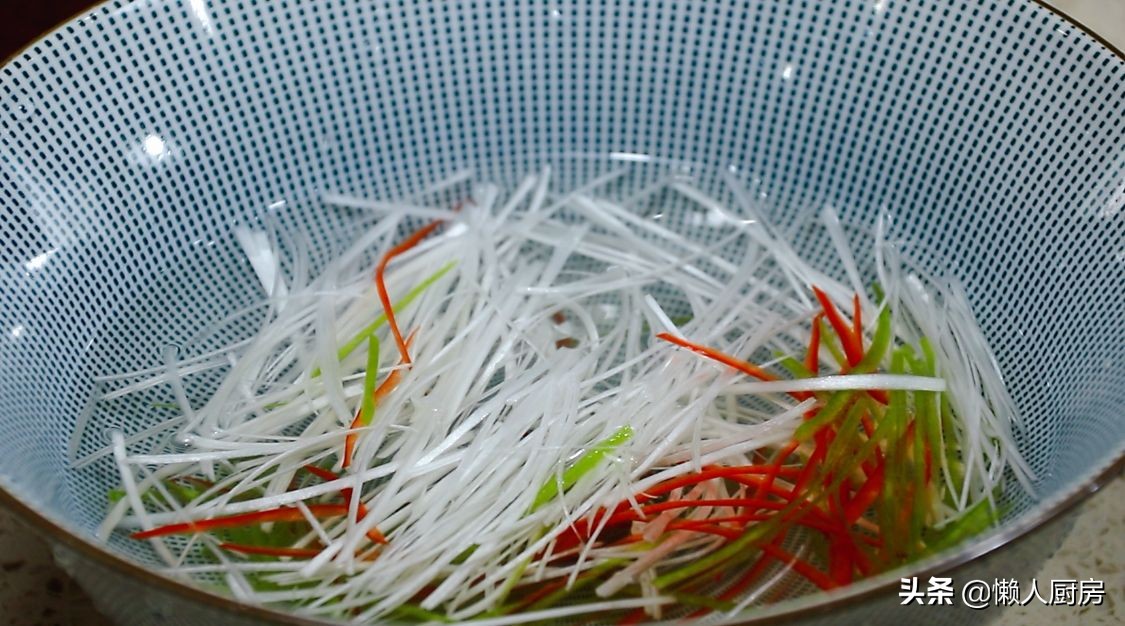 蒸雞蛋，別只會用老一套，加點它們，雞蛋又嫩又滑，擺盤又好看