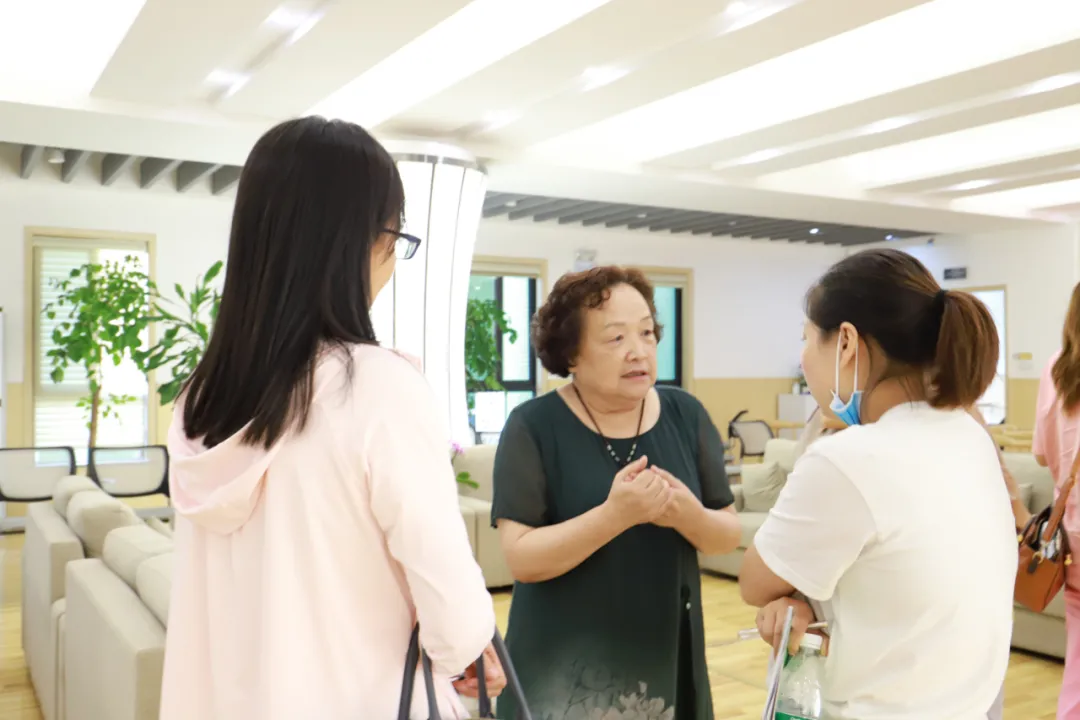 天府五小丨学生成长 家校同行——一场好评如潮的家庭教育讲座