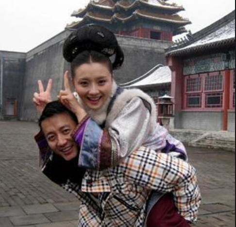 甄嬛传槿汐的扮演者是谁 《甄嬛传》槿汐嫁给富豪颂芝变整容脸