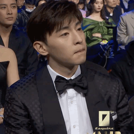 人间尤物张雨绮，怎么把10w的迪奥穿成3块8包邮的