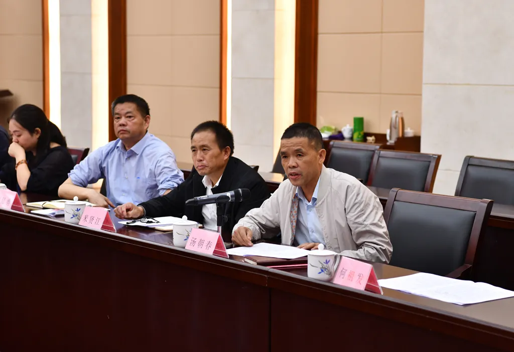 推动适度规模经营提升发展能力水平省市人大代表专题视察全市农民专业合作社建设