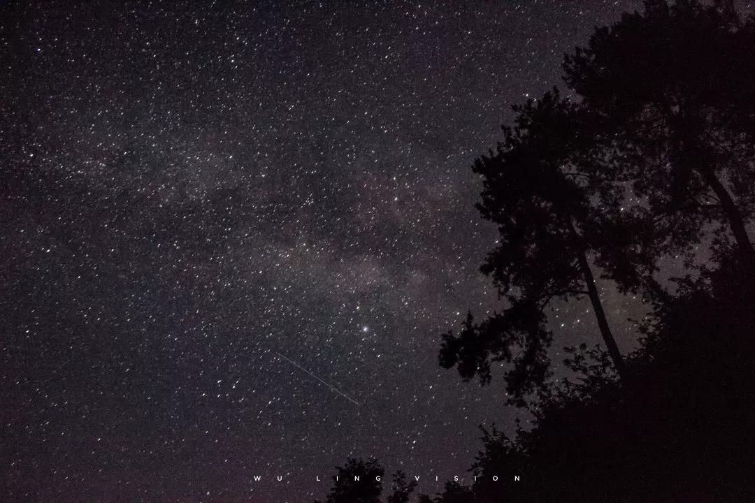 文案丨那些超浪漫的星星月亮短句子