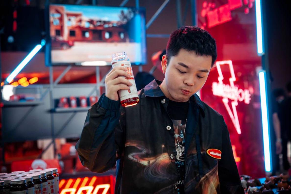 带2把锁的哈弗大狗2.0T四驱版预售热度爆表
