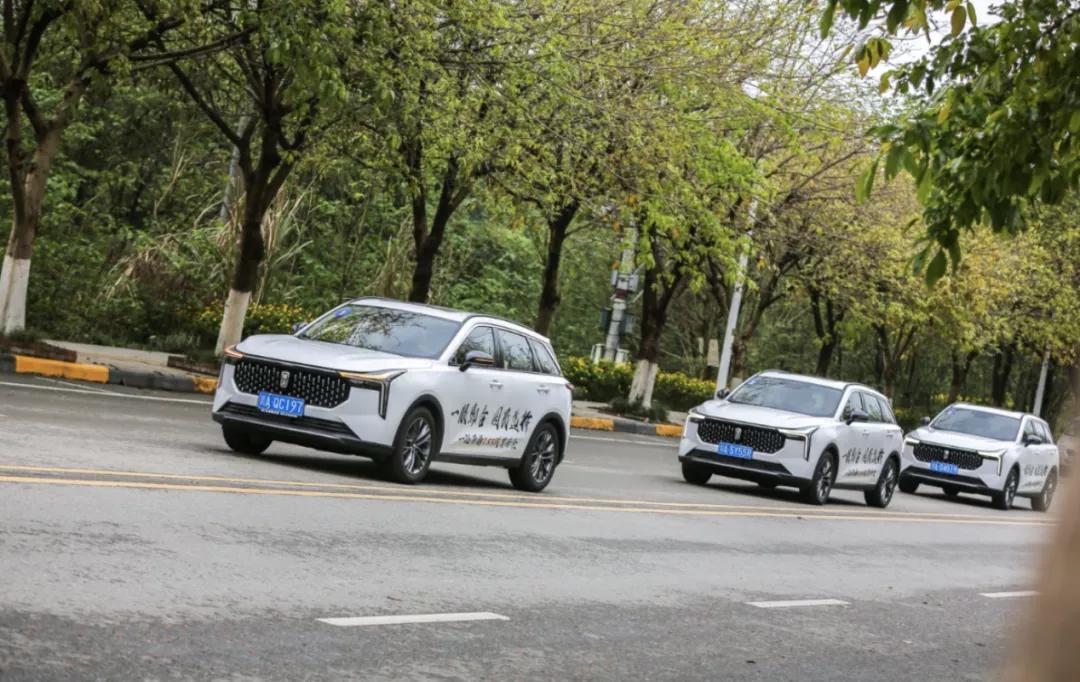 要颜值高？那这款外观靓丽、内饰豪华的10万级SUV值得一看