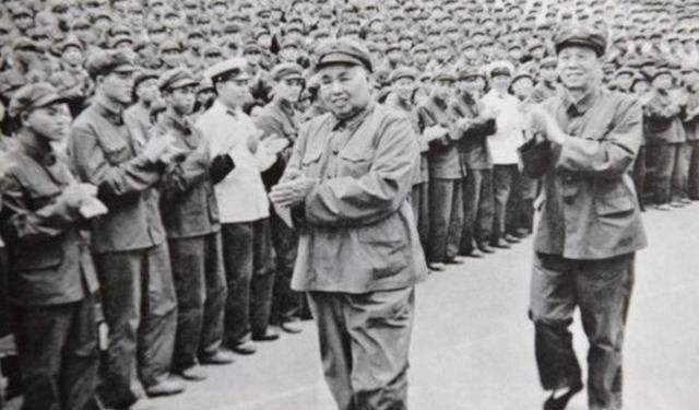 红四方面军有这几位高级将领最受毛主席喜爱和信任，他们是谁呢？