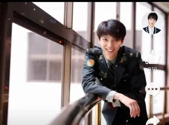 Indulge trainee Qing Dynasty sheds Luo Yizhou! 