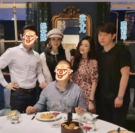 陈凯歌长子与任正非小女儿同框聚餐，两人气质