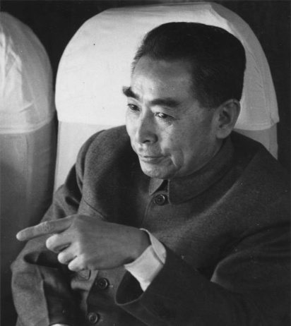 1934年，一乞丐堅持見周恩來，說有絕密情報，數天後紅軍長征
