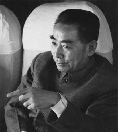 1934年，一乞丐坚持见周恩来，说有绝密情报，数天后红军长征