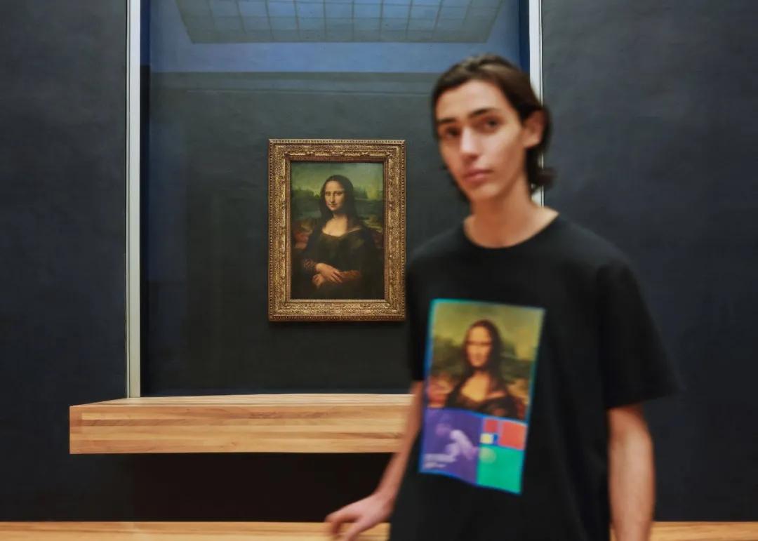 800年的老古董跨界合作，走在时尚前沿！卢浮宫的装嫩行动