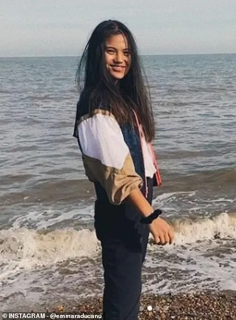18岁华裔美少女闯美网决赛 迎战加拿大女将 偶像是李娜