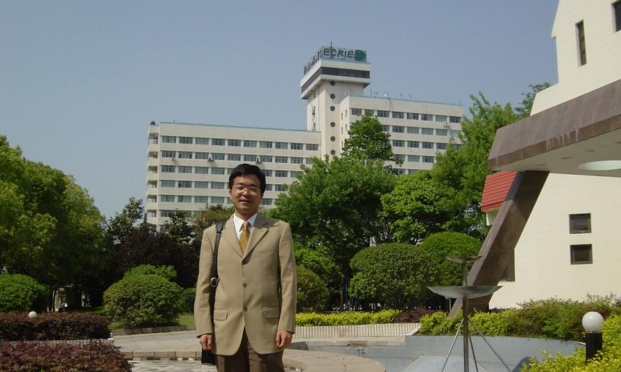 奋斗20年，军工专家吴剑旗兑现承诺：让美国飞机