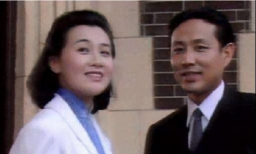 90年代当红女星李媛媛，37岁夺视后，39岁高龄产子，41岁癌症离世