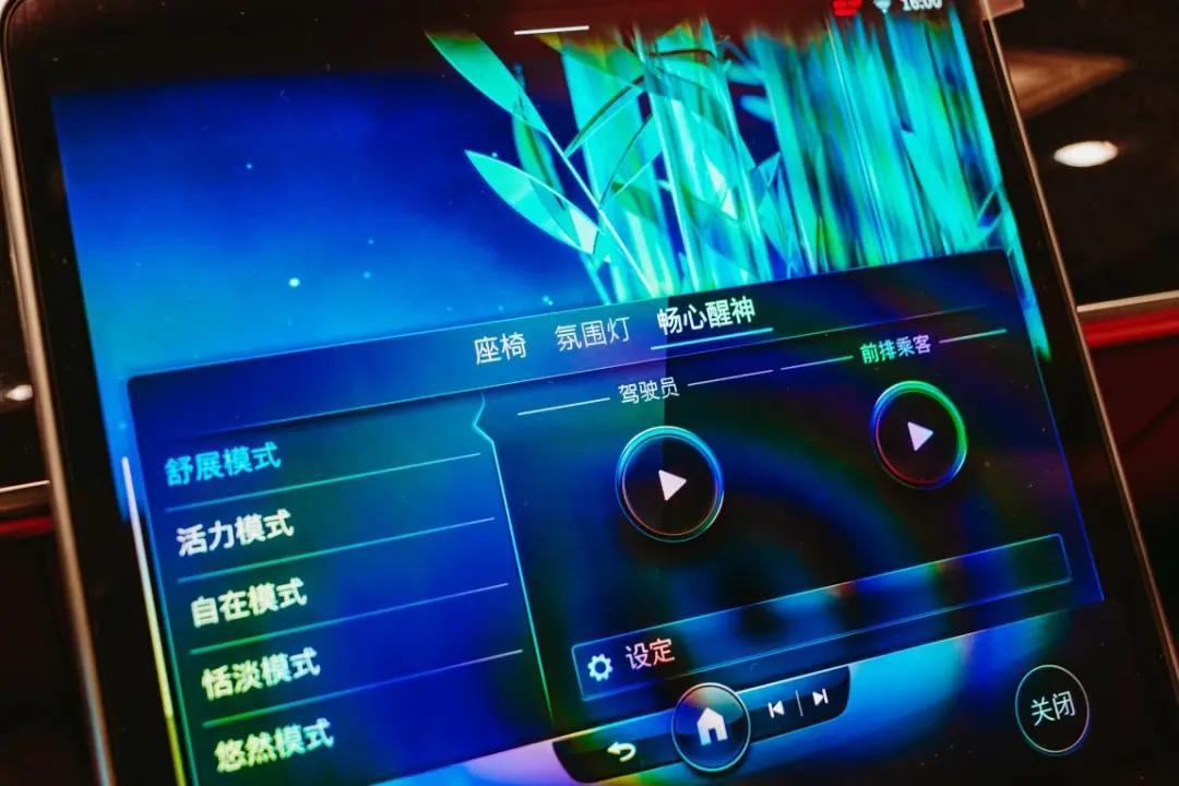 奔驰新S级一出，宝马7系和奥迪A8L又黯然失色了