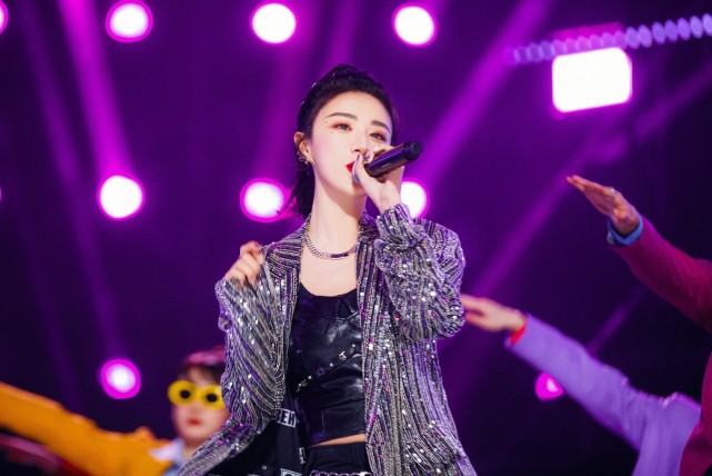 薇娅的真名叫什么薇娅创业成长历程