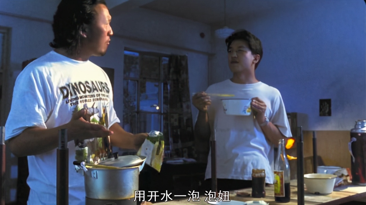 一部23年前底层公务员生活图鉴，成人后才看懂其