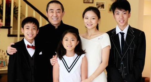 谢娜宣布怀上二胎，网友：她这是超生，怎么还