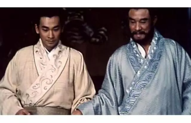 历史上郑成功为什么将母亲开膛破肚？原因揭秘