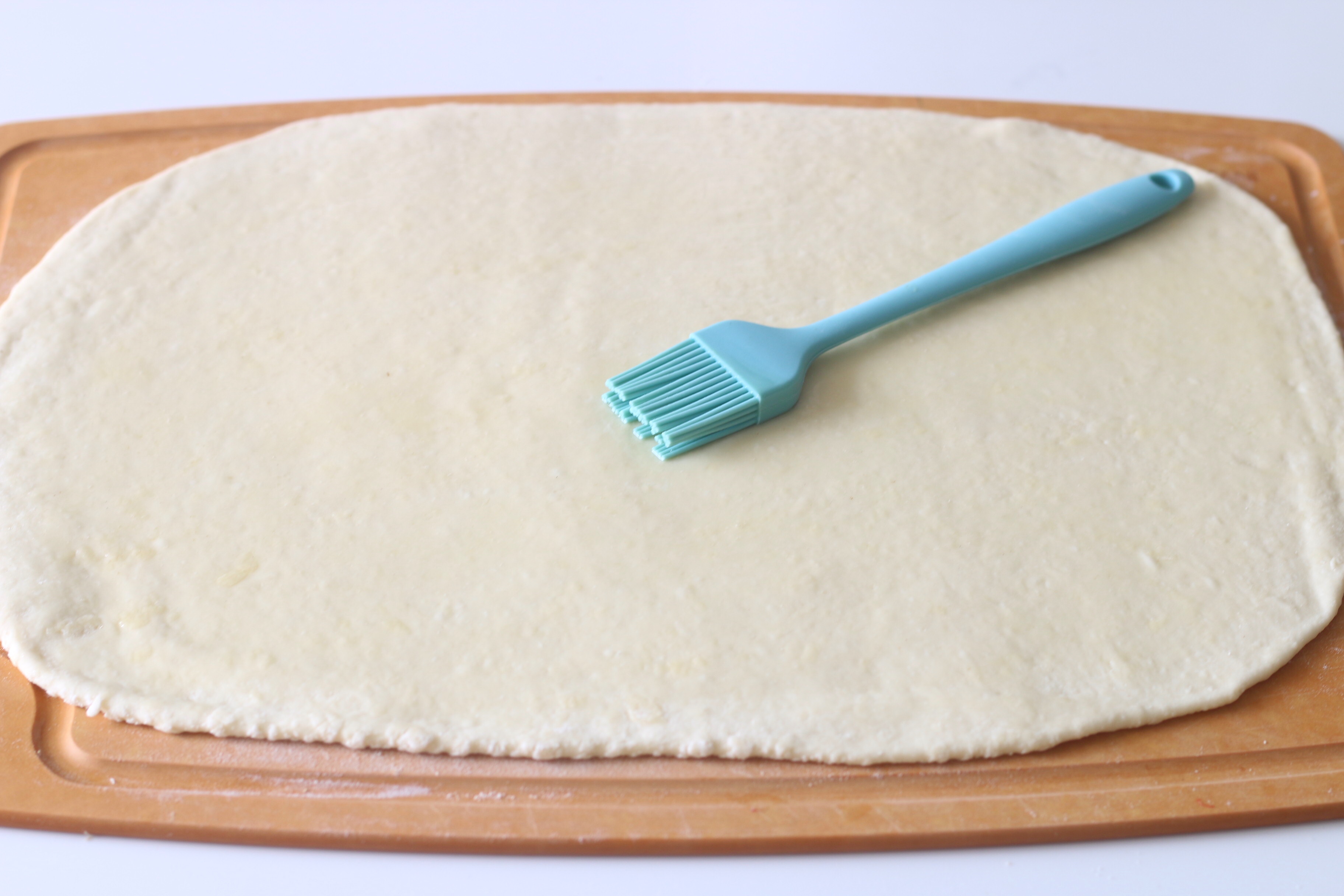 猪肉降到9块，烙几个火烧，卤1锅肉，剁碎一夹，太香了