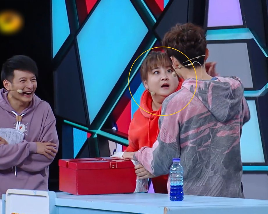 " fast this " : Gu Ling He Gui laughs at a dot than going all out again and again, challenge successful angry rancorring water bottle again