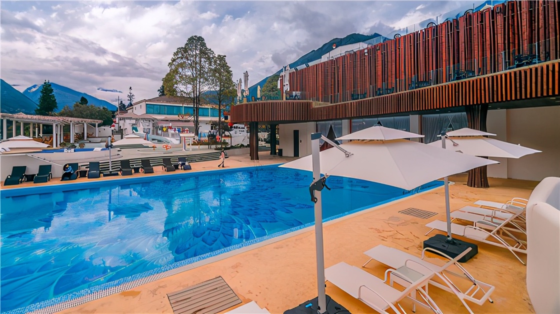 海螺沟温泉康养发展大会暨成渝双城经济圈5A景区联动成功举办