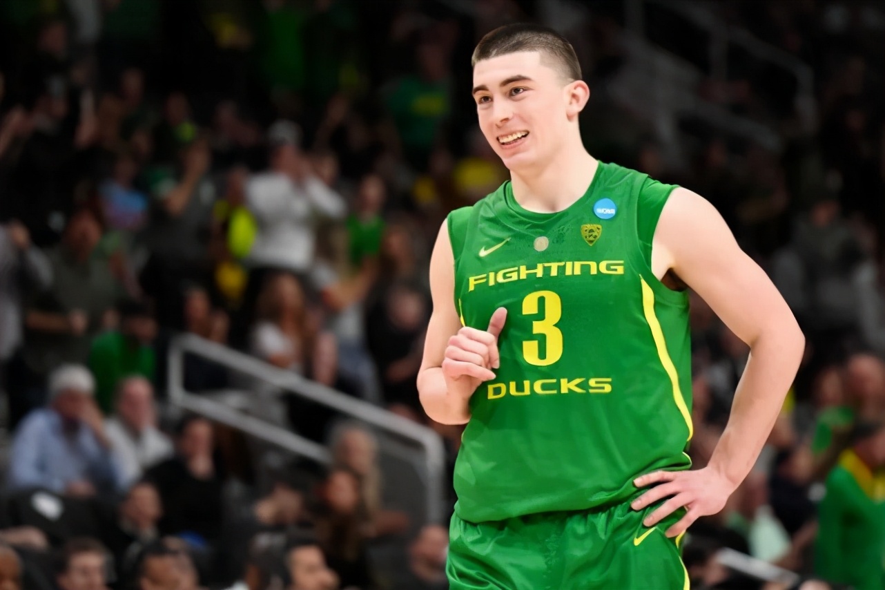 兩大射手+最佳防守球員！湖人28號簽選誰？佩總尋找衛冕新拼圖-黑特籃球-NBA新聞影音圖片分享社區