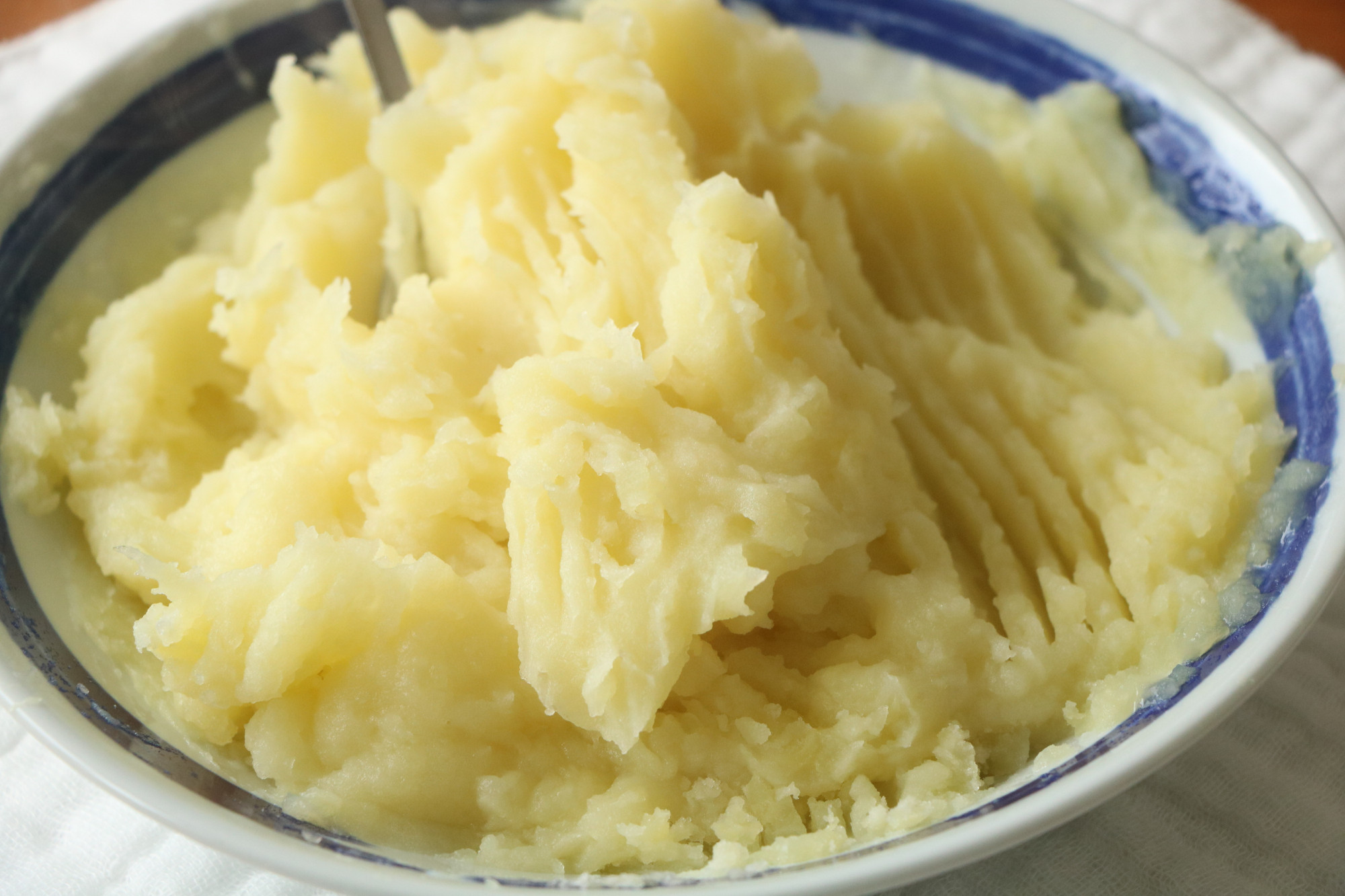 年夜饭必做的硬菜，颜值高上档次，咬一口爆浆又拉丝，孩子超爱吃