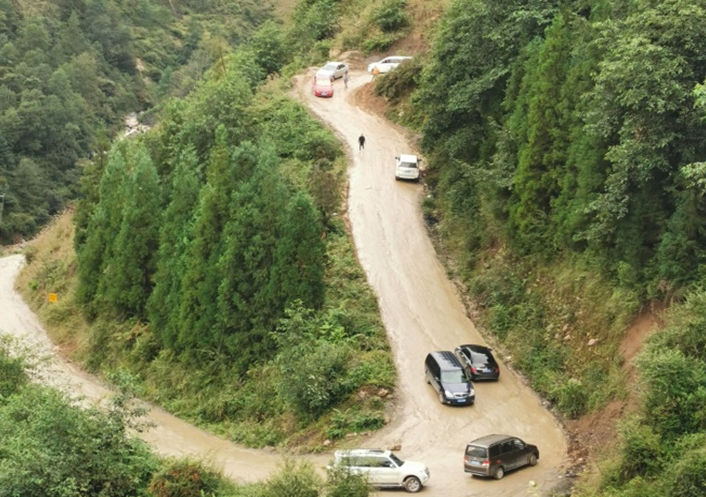 那片大山，那所医院，那个我