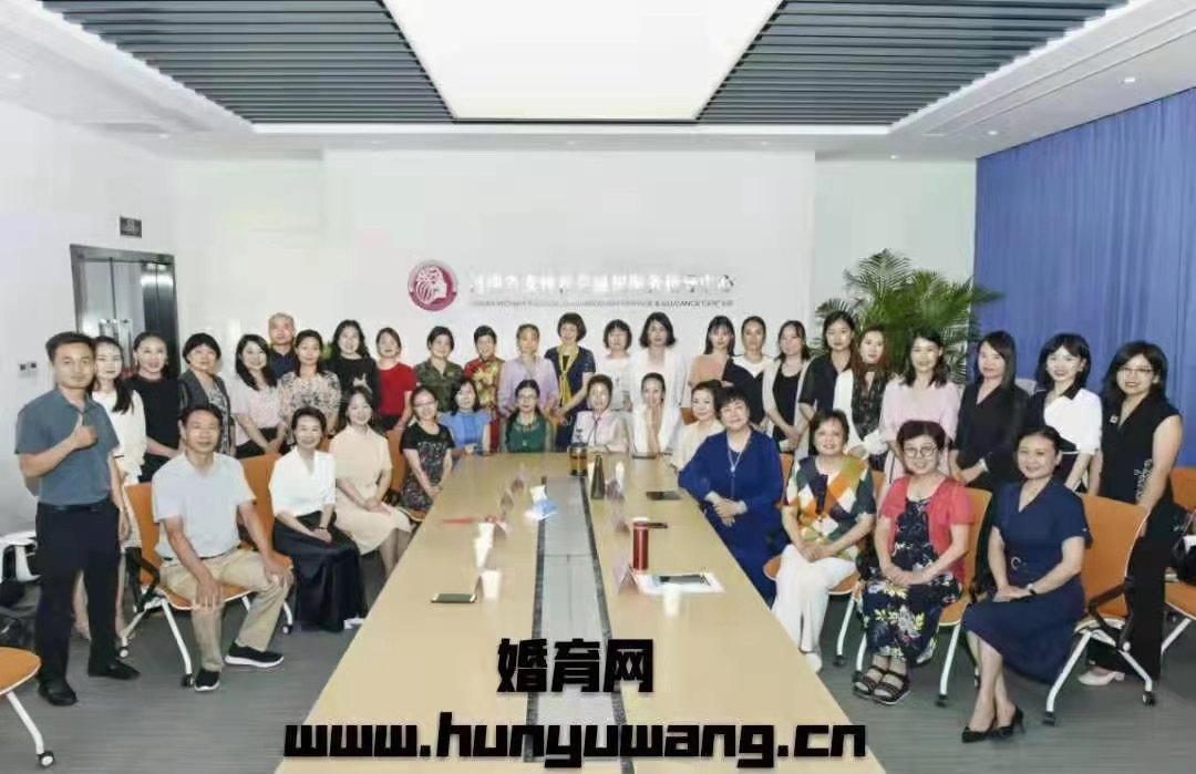 关爱产妇 回报社会一郑州大桥医院携手婚育网开展大型公益活动