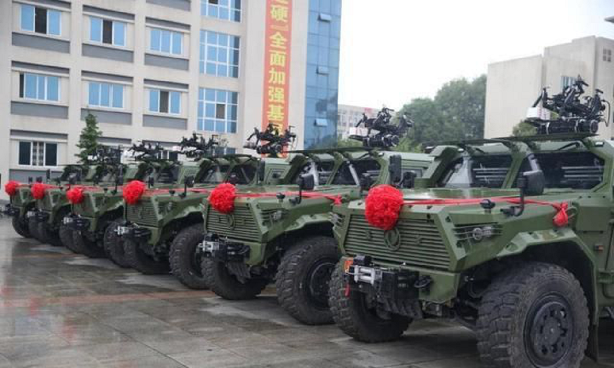 又一批三代猛士开上高原，不过普通一辆装甲车，为何令印度陆军十分羡慕