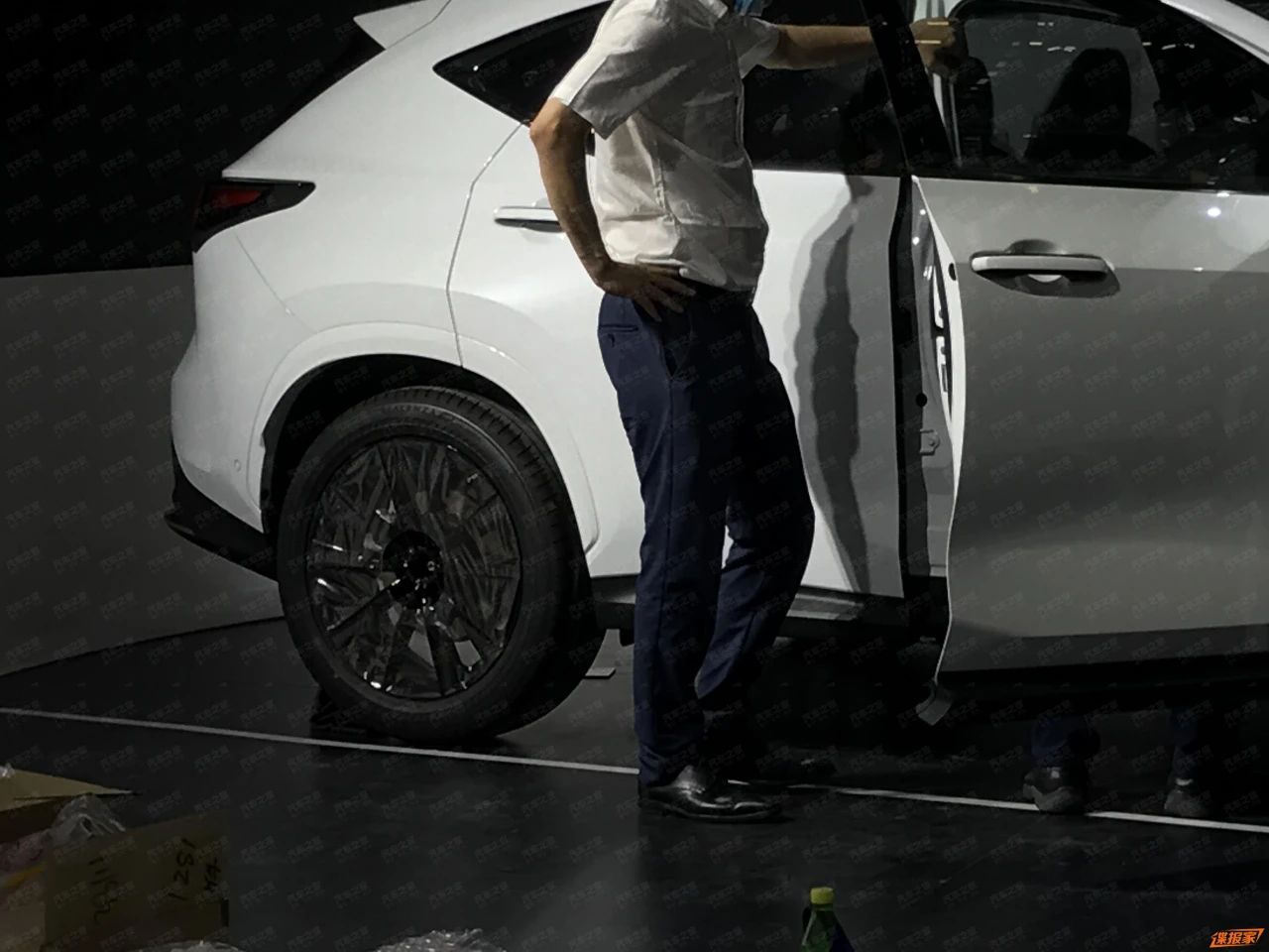 2022款东风风光500开启预售；新款大通D90 Pro正式上市