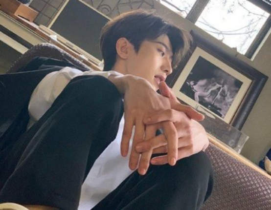 《奔跑吧》蔡小葵出任导游，不料遭“暴打”，